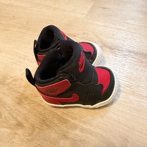 Nike Baby Red and Black Sneakers